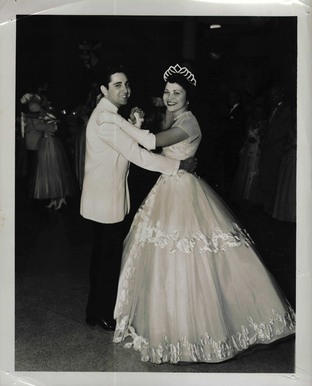 Campus Queen 1951-1952, Raquel Gaztambide, dancing at the Coronation Ball
